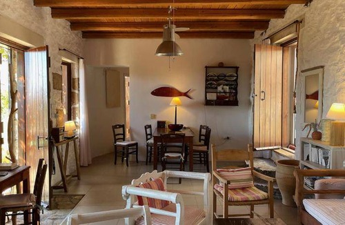 Mariou Villa | 120 m² Villa ∙ 3 bedrooms ∙ 6 guests