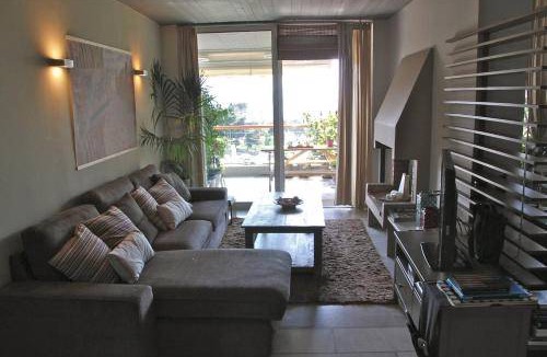 Varkiza Apartment | 130 m² Apartment ∙ 3 bedrooms ∙ 6 guests