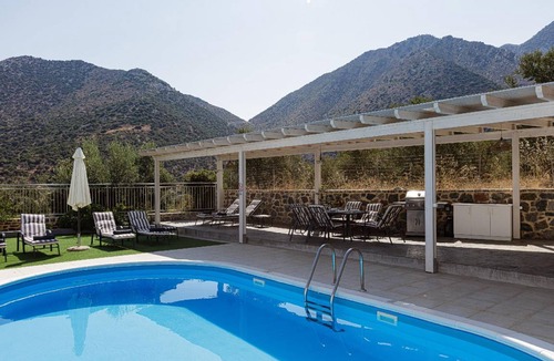 Vlichada House | 135 m² House ∙ 3 bedrooms ∙ 7 guests