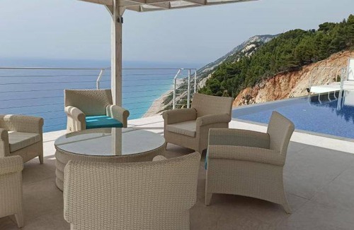 Evgiros Resort | 139 m² Resort ∙ 3 bedrooms ∙ 8 guests