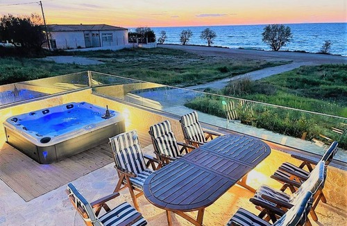 Kiparissia Villa | 144 m² Villa ∙ 2 bedrooms ∙ 6 guests
