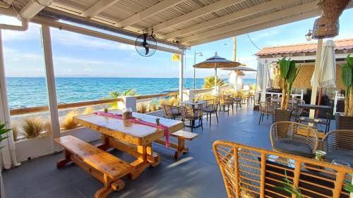 Milos Hotel | 15 m² Hotel ∙ 3 guests