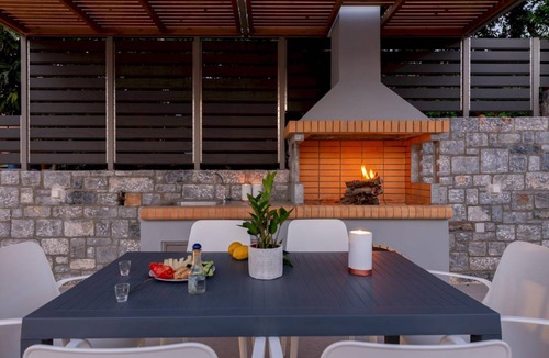 Atsipópoulon House | 150 m² House ∙ 4 bedrooms ∙ 7 guests