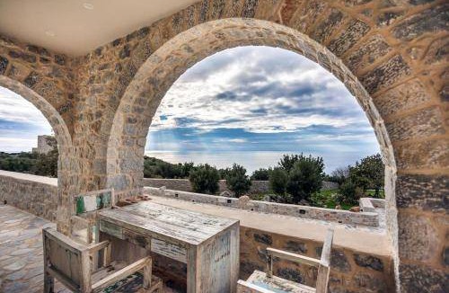 Areopoli Villa | 155 m² Villa ∙ 2 bedrooms ∙ 7 guests