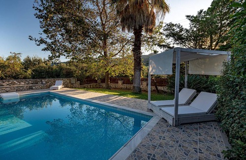 Fiolitis Villa | 155 m² Villa ∙ 4 bedrooms ∙ 8 guests