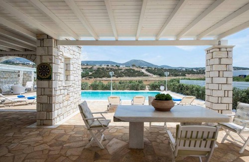 Aliki House | 160 m² House ∙ 4 bedrooms ∙ 8 guests
