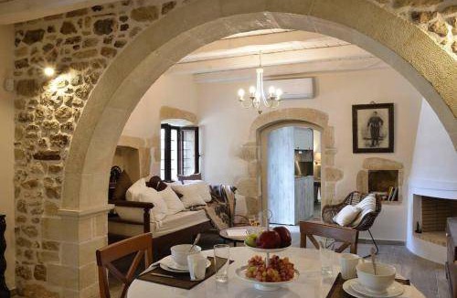Tzitzifes Villa | 160 m² Villa ∙ 4 bedrooms ∙ 8 guests