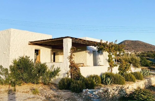 Paros House | 175 m² House ∙ 4 bedrooms ∙ 10 guests
