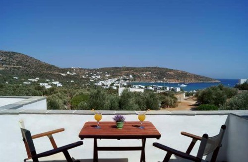 Platis Gialos Bed & Breakfast | 18 m² Bed and breakfast ∙ 2 bedrooms ∙ 5 guests