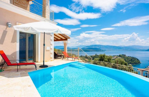 Vlachatika Villa | 180 m² Villa ∙ 3 bedrooms ∙ 6 guests