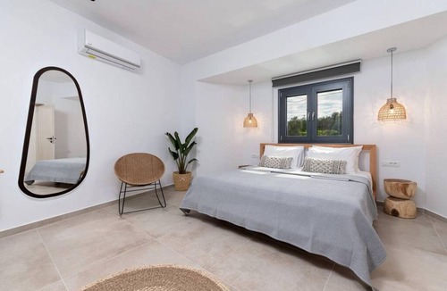 Kamilari Villa | 180 m² Villa ∙ 4 bedrooms ∙ 8 guests