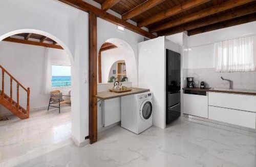 Stegna Villa | 180 m² Villa ∙ 4 bedrooms ∙ 8 guests