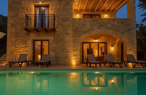Pervolakia Villa | 182 m² Villa ∙ 3 bedrooms ∙ 7 guests