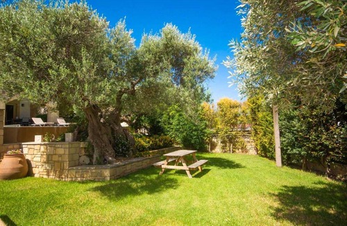 Pervolakia Villa | 182 m² Villa ∙ 3 bedrooms ∙ 7 guests