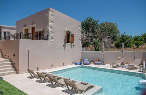 Damavolos House | 185 m² House ∙ 4 bedrooms ∙ 10 guests