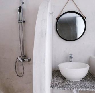 South Rhodes Apartment | 1919's Studio