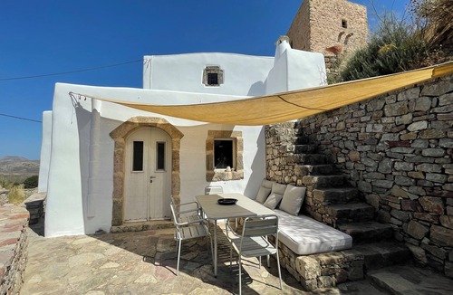 Kithira Villa | 19th Century Vaulted Villa