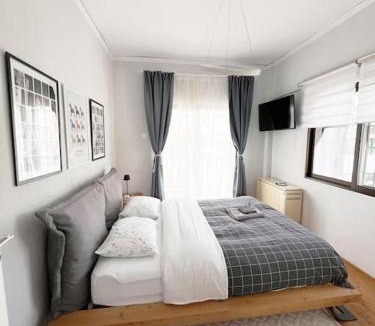 Pylaia-Chortiatis Apartment | 2 Bedroom Family Apartment II