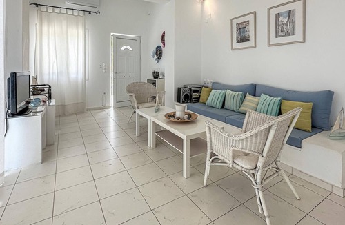Pigadia House | 2 bedroom lovely home in Kalamata