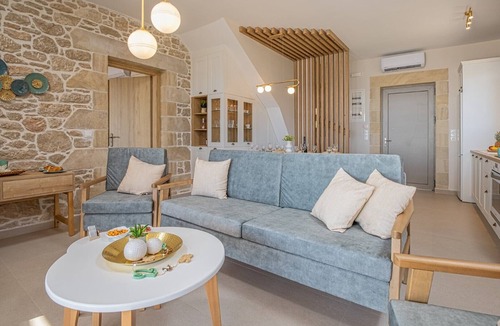 Falassarna Villa | 2 New Villas - Prive Pools-Walk to Falassarna Beach-FREE daily Breakfast & Clean