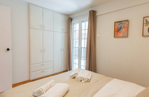 Glyfada Apartment | 200 m² Apartment ∙ 3 bedrooms ∙ 6 guests