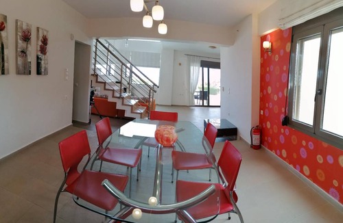 Skouloufia House | 200 m² House ∙ 3 bedrooms ∙ 6 guests
