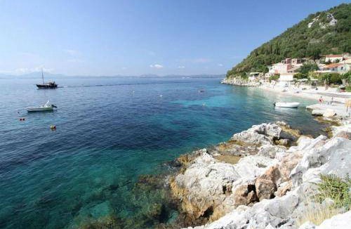Katavolos Villa | 200 m² Villa ∙ 3 bedrooms ∙ 7 guests