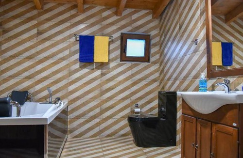 Vlachiana Villa | 200 m² Villa ∙ 3 bedrooms ∙ 12 guests