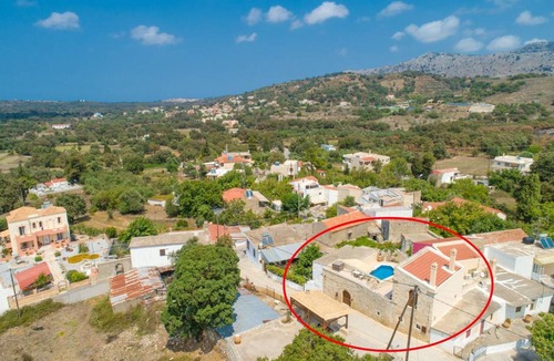 Monopari Villa | 200 m² Villa ∙ 4 bedrooms ∙ 8 guests