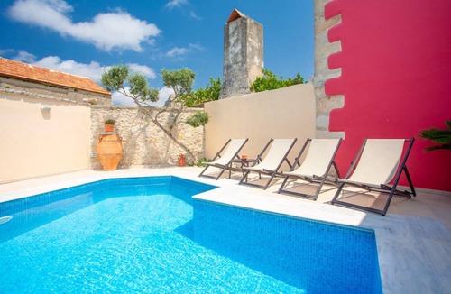 Monopari Villa | 200 m² Villa ∙ 4 bedrooms ∙ 8 guests