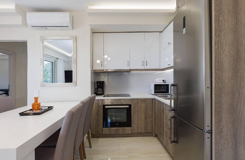 Vlichada House | 216 m² House ∙ 4 bedrooms ∙ 9 guests