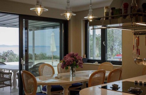 Thasos Resort | 220 m² Resort ∙ 3 bedrooms ∙ 9 guests