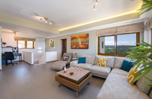 Kolymbari House | 225 m² House ∙ 4 bedrooms ∙ 8 guests