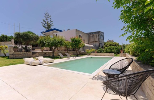 Episkopi Villa | 225 m² Villa ∙ 4 bedrooms ∙ 8 guests