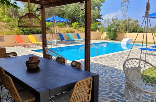 Somatas House | 230 m² House ∙ 4 bedrooms ∙ 8 guests