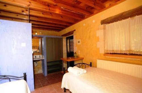 Apokoronas Villa | 235 m² Villa ∙ 5 bedrooms ∙ 10 guests