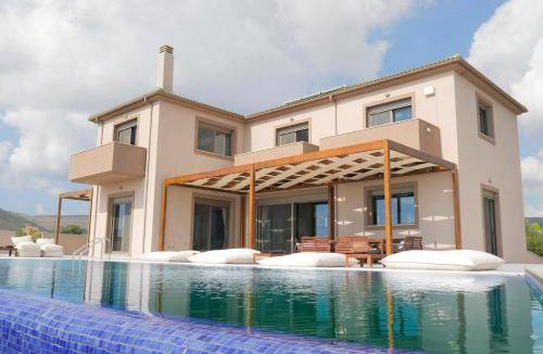 Paliki Villa | 240 m² Villa ∙ 4 bedrooms ∙ 8 guests
