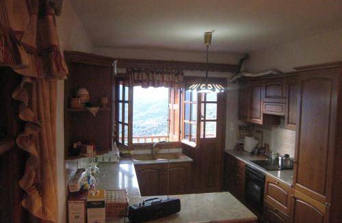 Artemisia Ski Chalet | 250 m² Chalet ∙ 6 bedrooms ∙ 15 guests