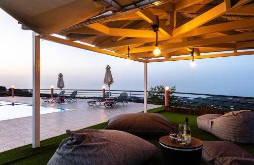Somatas Villa | 250 m² Villa ∙ 4 bedrooms ∙ 10 guests