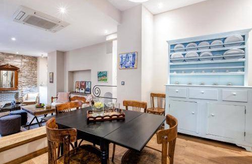 Pythagorio Villa | 250 m² Villa ∙ 4 bedrooms ∙ 8 guests