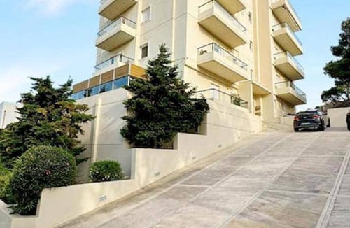 Varkiza Apartment | 255 m² Apartment ∙ 5 bedrooms ∙ 12 guests