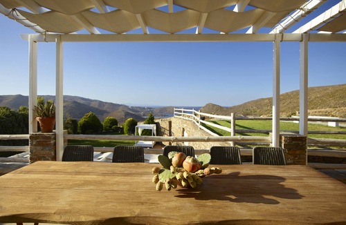 Kato Fellos Villa | 255 m² Villa ∙ 5 bedrooms ∙ 10 guests