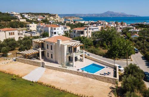 Almyrida Villa | 256 m² Villa ∙ 5 bedrooms ∙ 11 guests