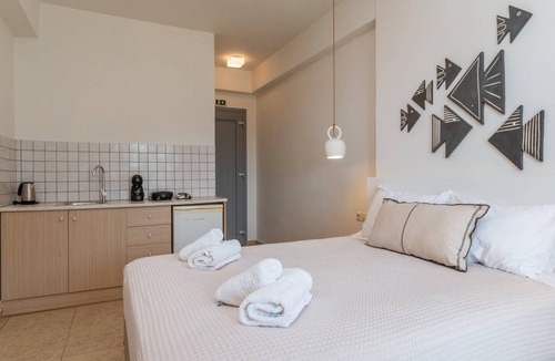 Batsi House | 28 m² House ∙ 1 bedroom ∙ 2 guests