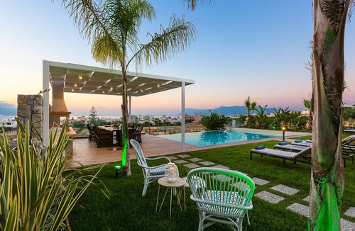 Kissamos Villa | 280 m² Villa ∙ 5 bedrooms ∙ 11 guests