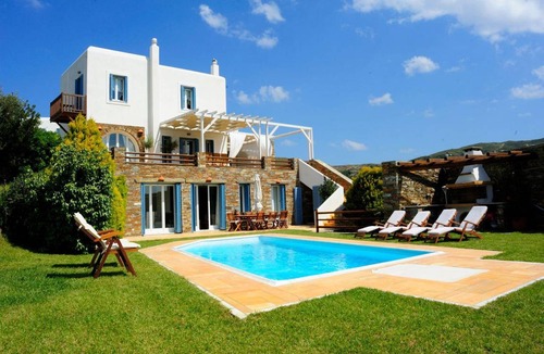 Kato Fellos House | 290 m² House ∙ 4 bedrooms ∙ 8 guests
