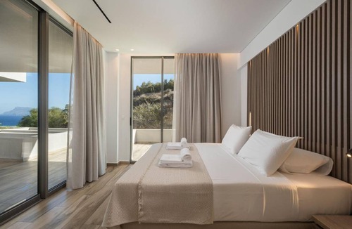 Kissamos House | 290 m² House ∙ 5 bedrooms ∙ 10 guests