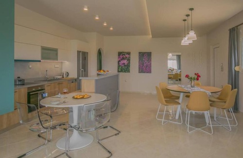 Koutsounari Apartment | 3 Bedroom apartment (150m2) - 300 meter away from the beach