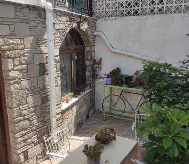 Kokkari Apartment | 30 m² Apartment ∙ 2 guests