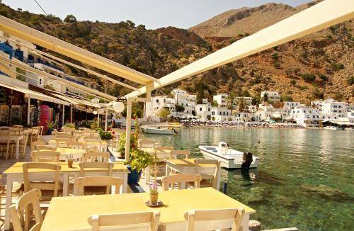 Loutro Hotel | 30 m² Hotel ∙ 4 guests